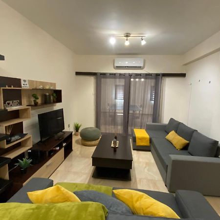 Philip Spacious Apartment Limassol Exteriör bild