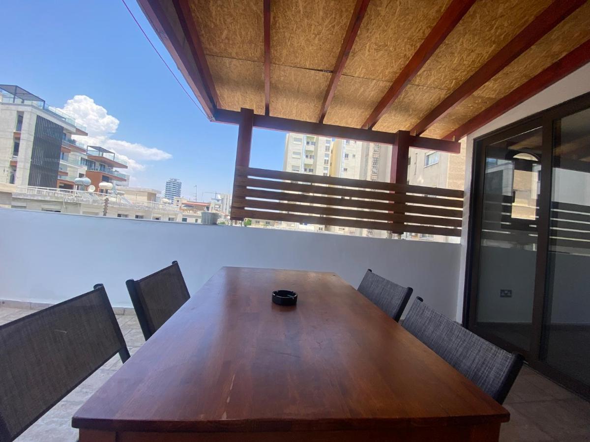Philip Spacious Apartment Limassol Exteriör bild