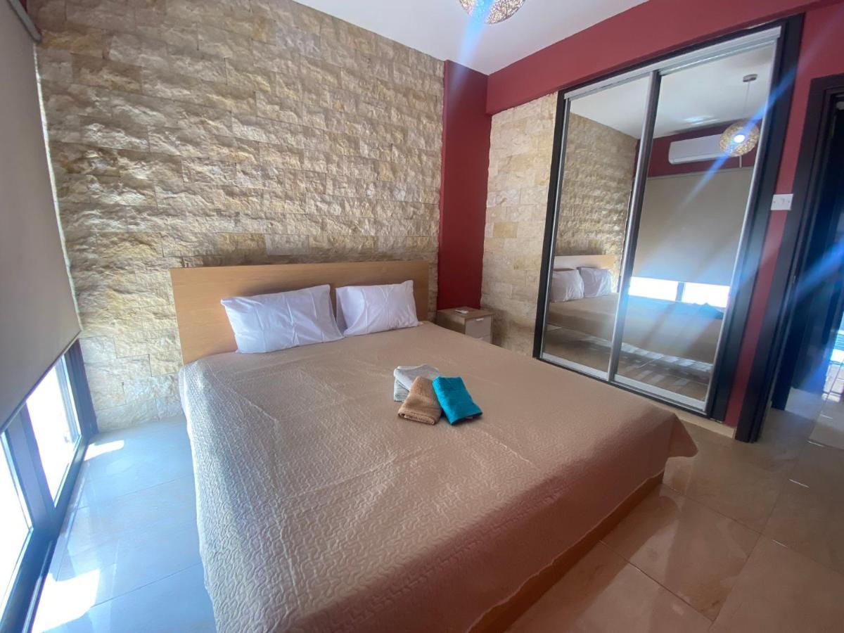 Philip Spacious Apartment Limassol Exteriör bild